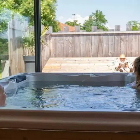 - Piscine - Eecedf * Chassenard
